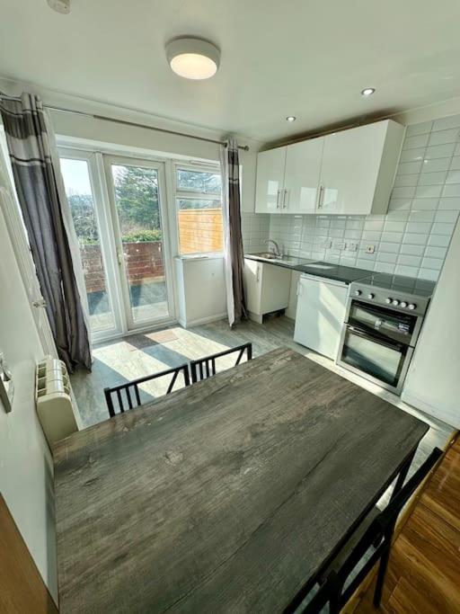 Apartament Flat On High Street Saltdean Zewnętrze zdjęcie