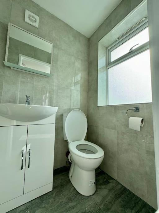 Apartament Flat On High Street Saltdean Zewnętrze zdjęcie
