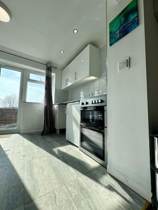 Apartament Flat On High Street Saltdean Zewnętrze zdjęcie